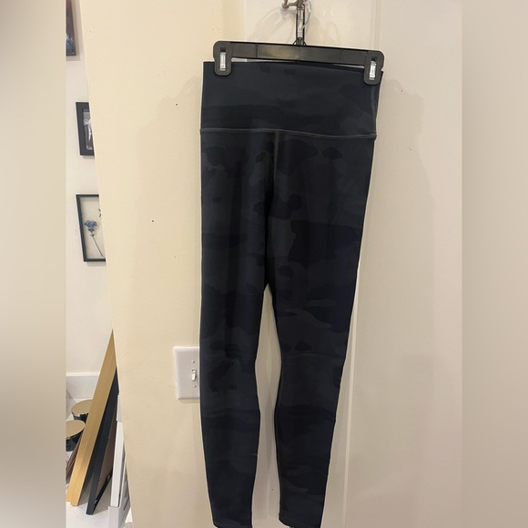 Alo High Waisted Yoga Leggings - Camo (RN #87370) - Picture 2 of 3